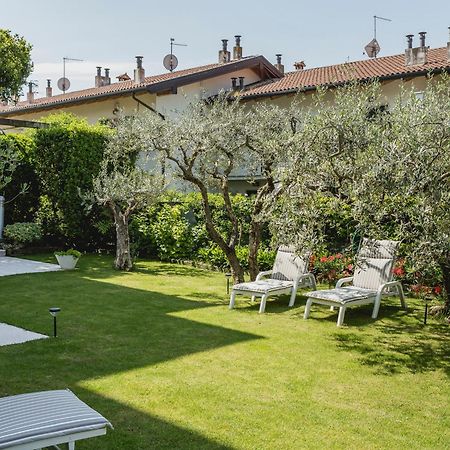 Casa Ginev Room & Apartments Bardolino Luaran gambar