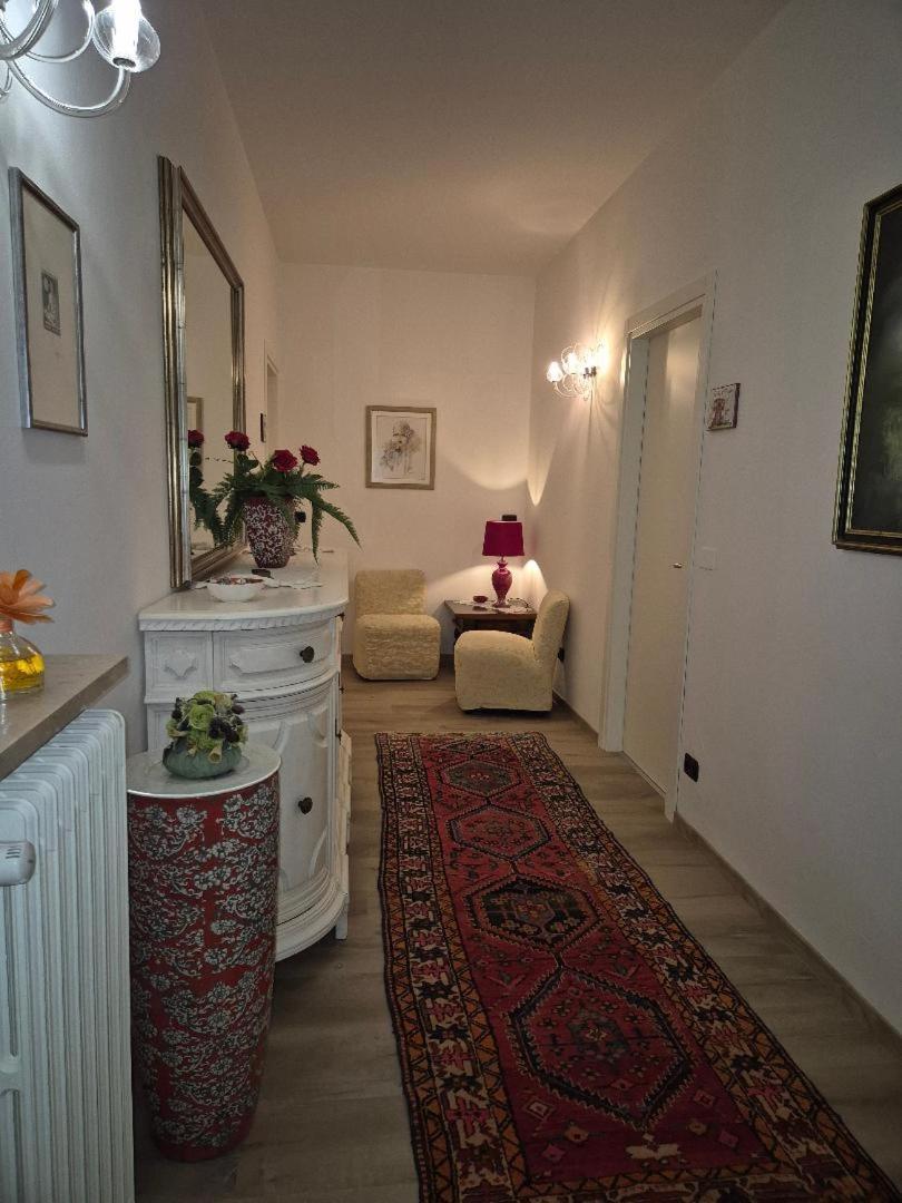 Casa Ginev Room & Apartments Bardolino Luaran gambar